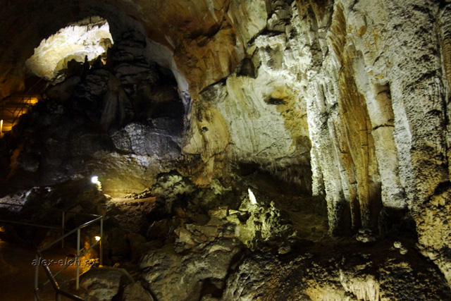 пещера Эмине-Баир-Хосар фото