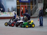 детские автомобили Ялта набережная фото Александра Ельчищева