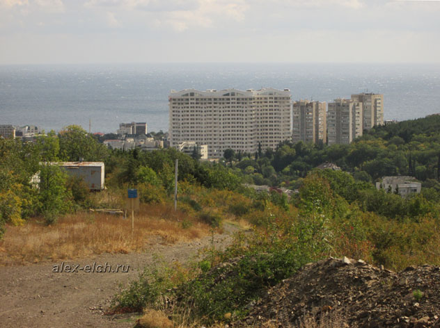 Крым, Алушта, фото с Бабугана