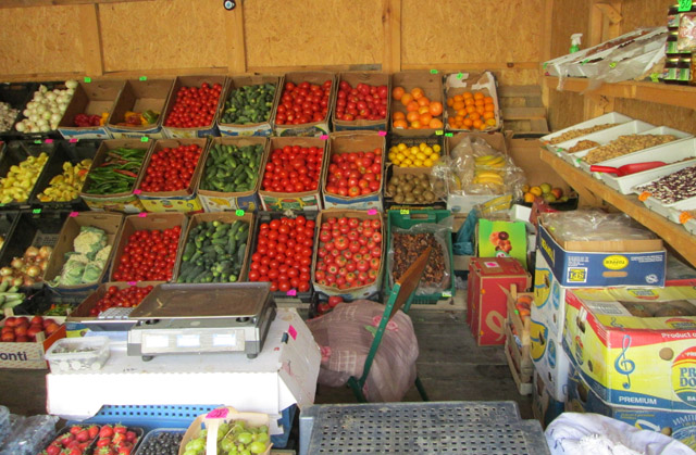 продукты в кцрму, в Алуште июль 2014